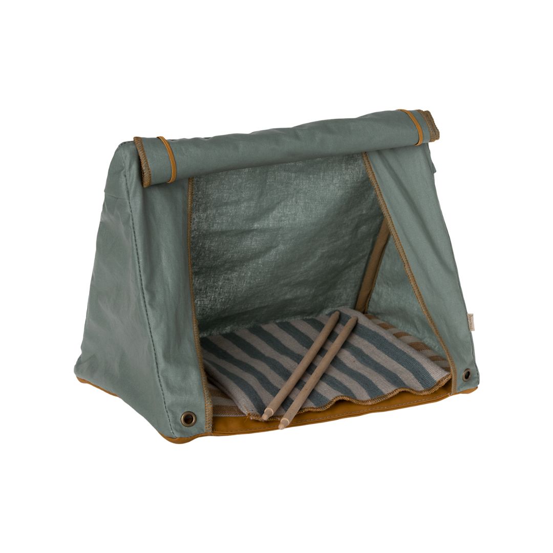 Maileg green tent with cute striped blanket 
