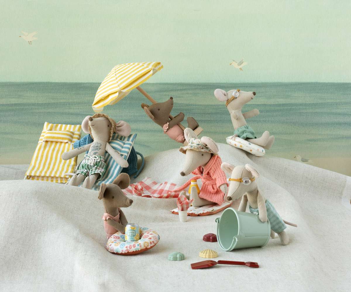 Maileg Bag w. beach essentials, Mouse
