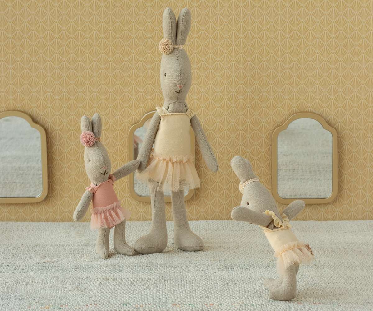 Maileg Rabbit, Micro - Ballet suit and skirt cream