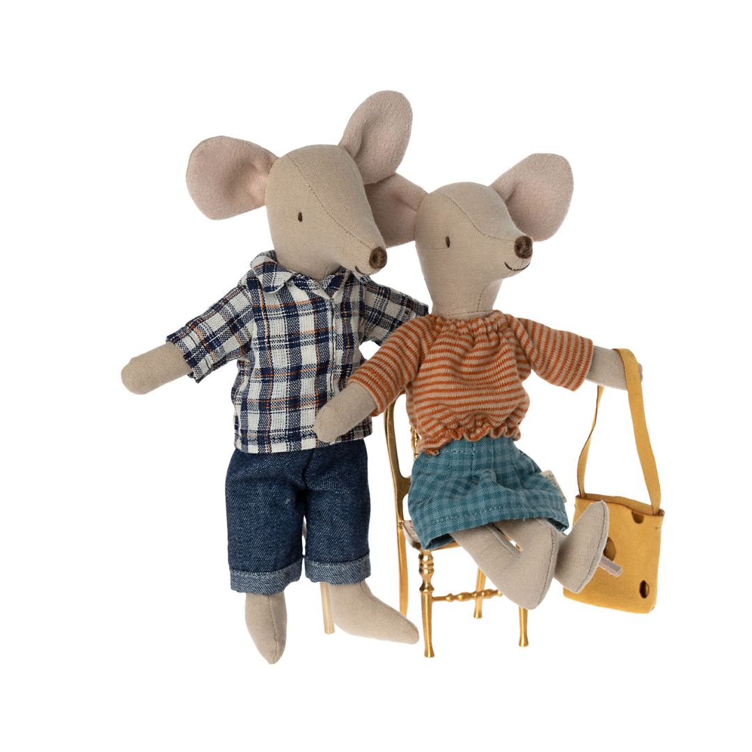 Maileg SS23 mum and dad mouse