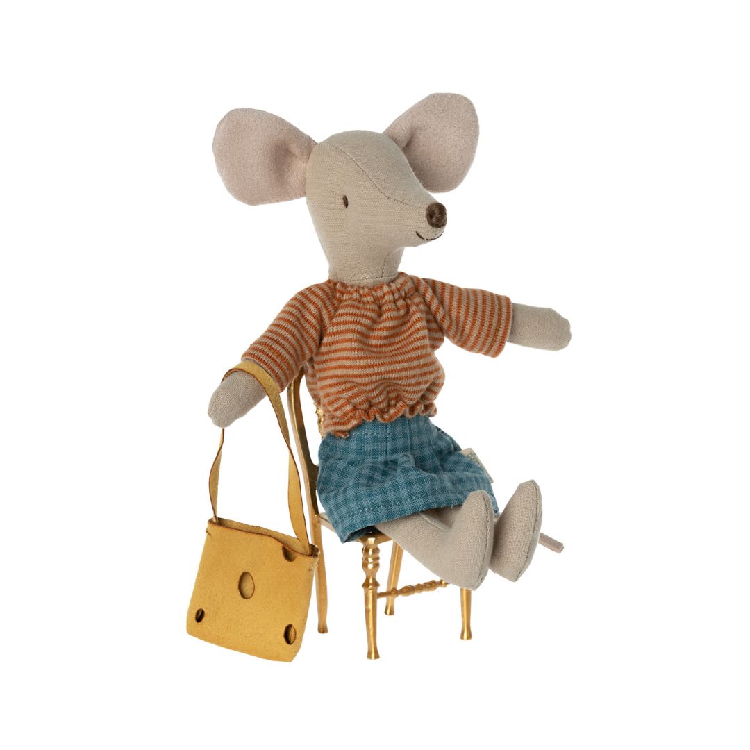 Maileg SS23 mum mouse on chair