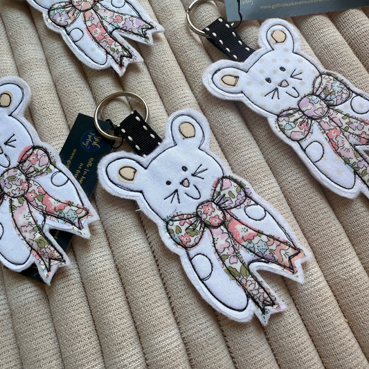 Girl Friday Embroidery Mouse Keyring with Liberty Bow (Exclusive)