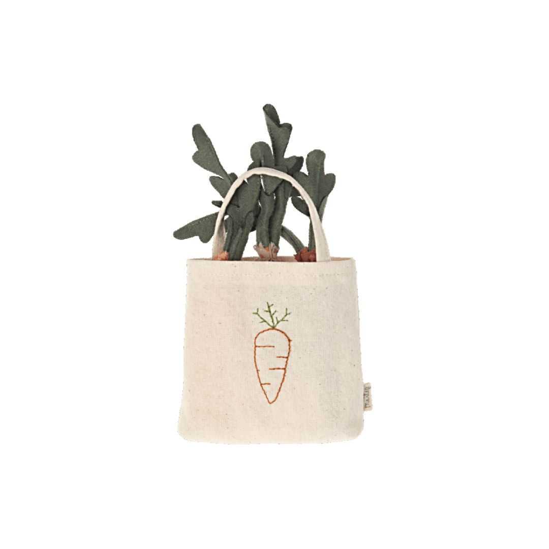Maileg carrots in a shopping bag, Maileg bunny gift bag
