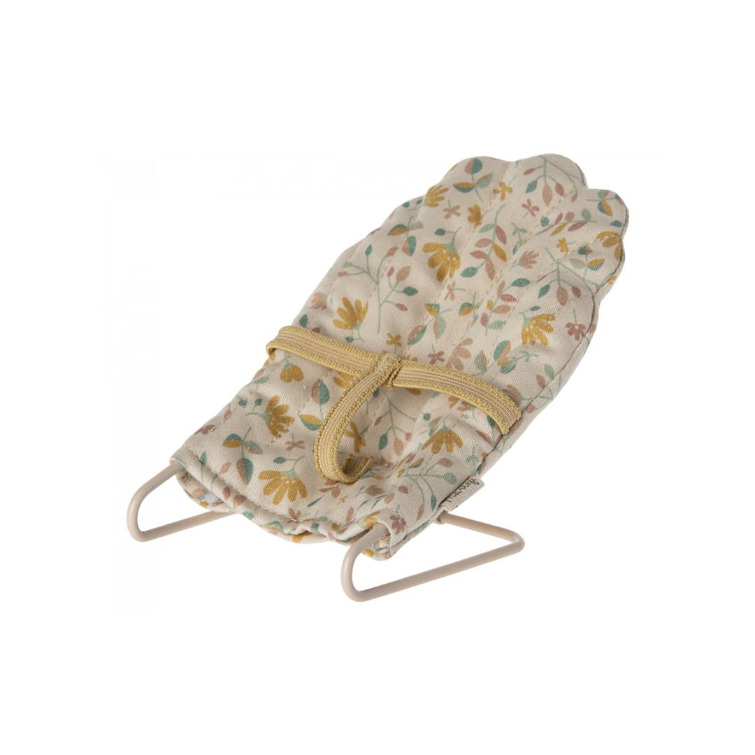 Maileg SS24 Baby Bouncer Babysitter Chair, Micro (DUE END APRIL)
