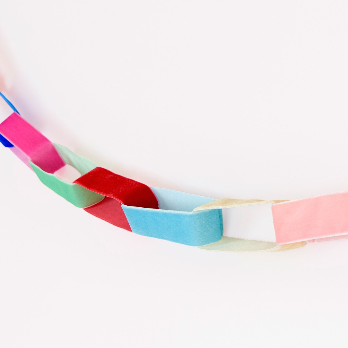 Meri Meri Bright Velvet Chain Link Garland