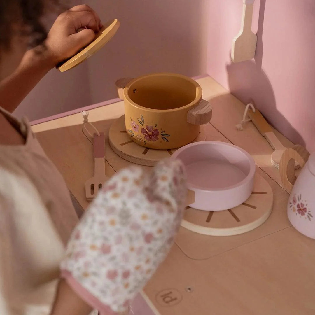 Little Dutch Wooden play kitchen Pink Limited Edition