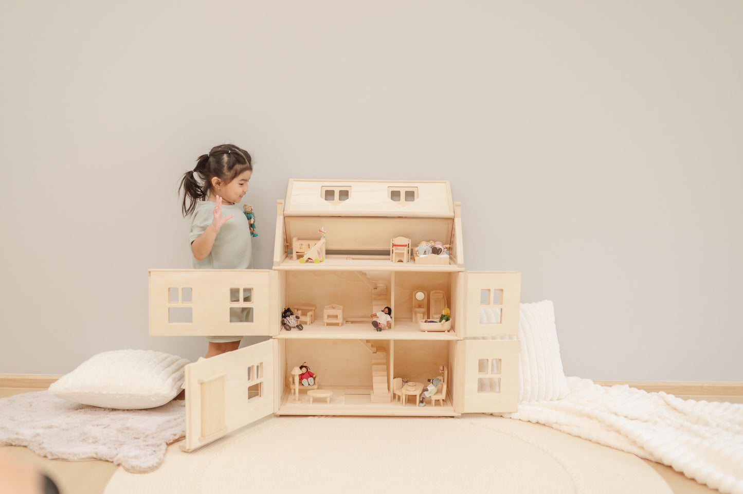 PlanToys Victorian Doll's House - Wooden Toy Dollhouse