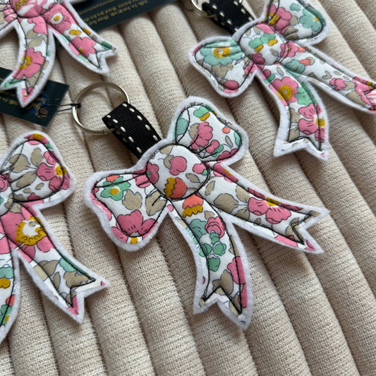 Girl Friday Embroidery Liberty Bow keyring (Exclusive)