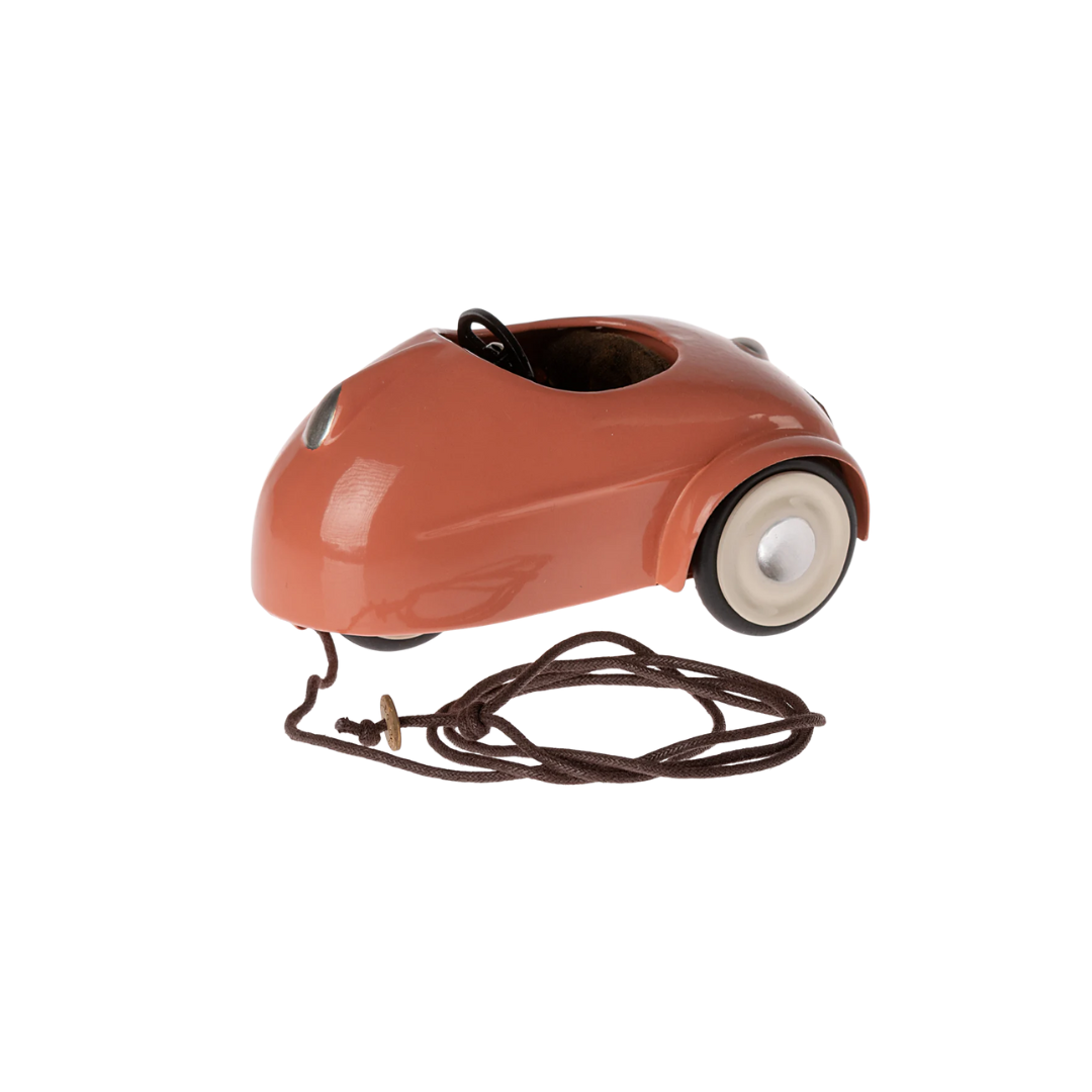Powdermouse Maileg SS24 Mouse car - Dark powder – Mouse in a Box