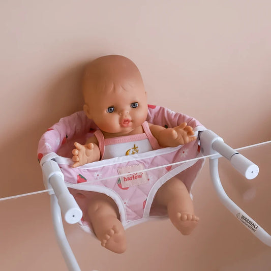 Tiny Harlow Feeding Chair - Strawberry Picnic