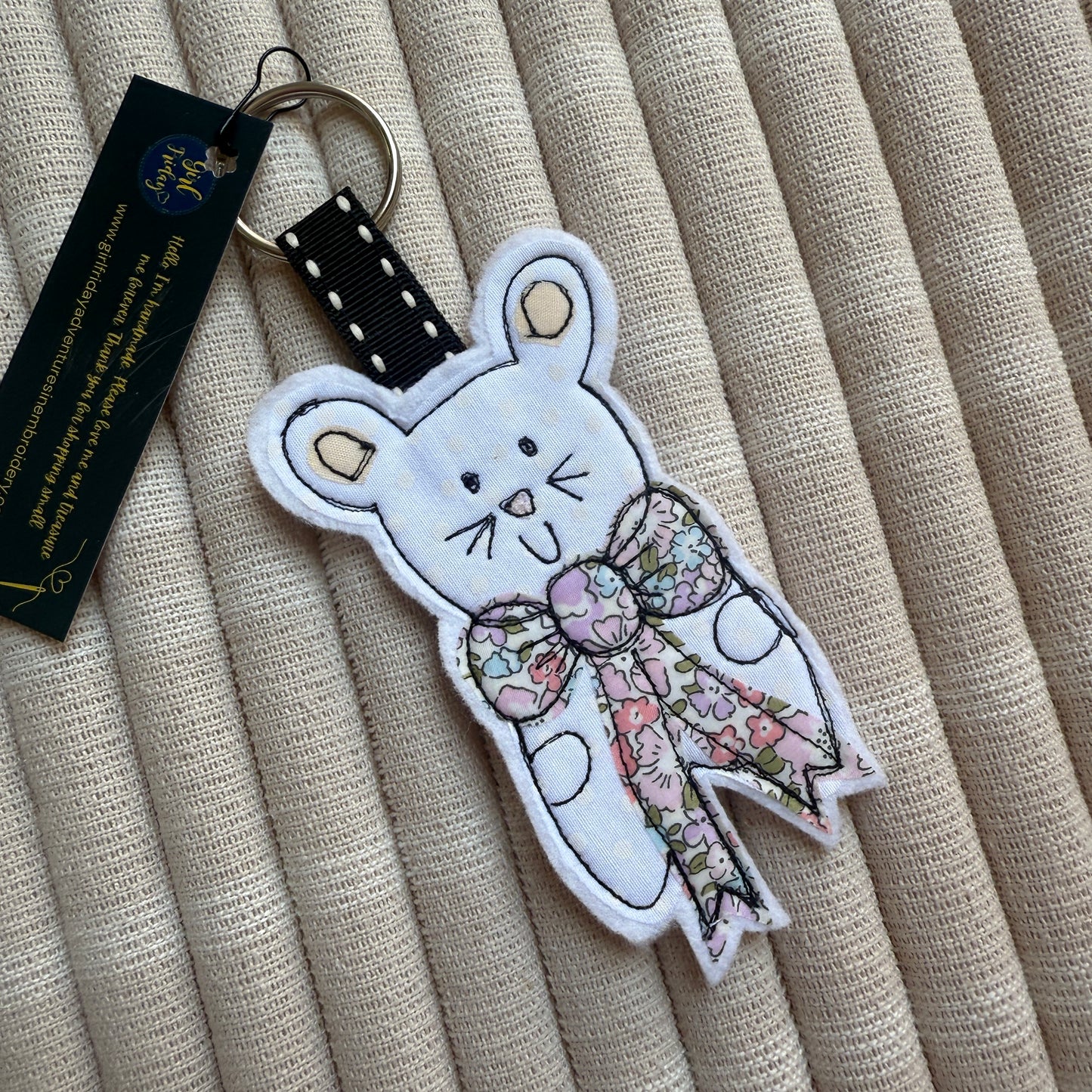 Girl Friday Embroidery Mouse Keyring with Liberty Bow (Exclusive)