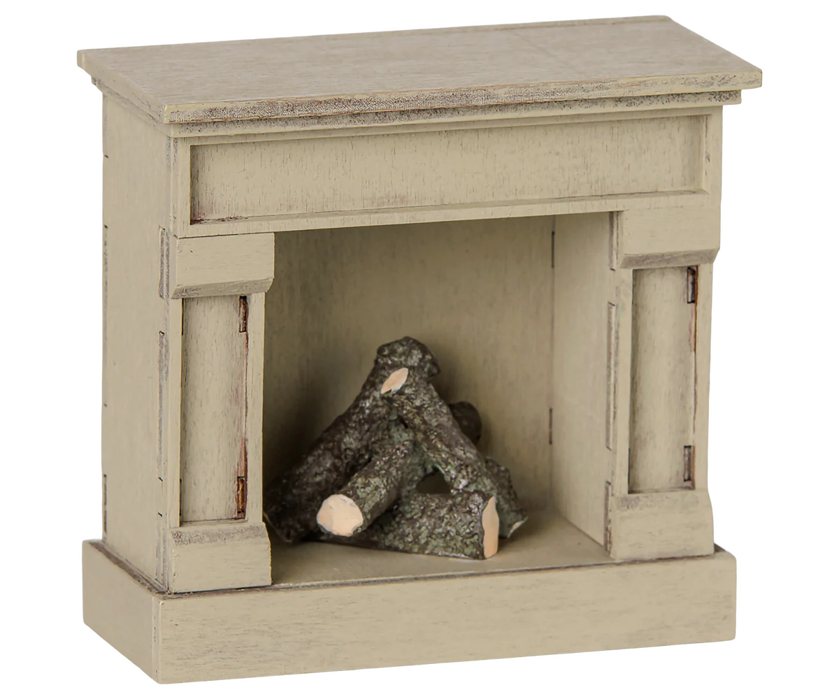 Maileg Fireplace, Mouse - Off white