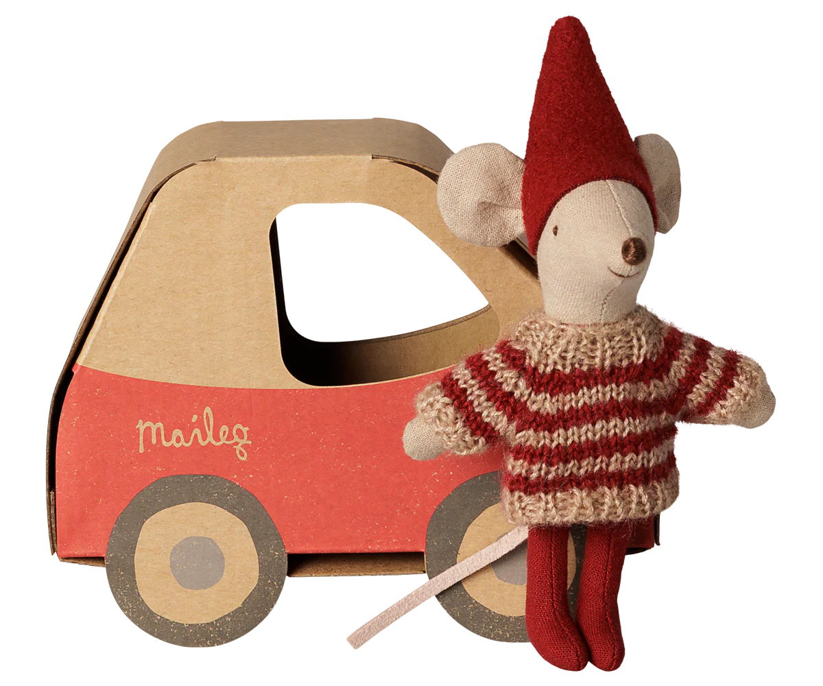 Maileg Christmas mouse, Little sister in car box