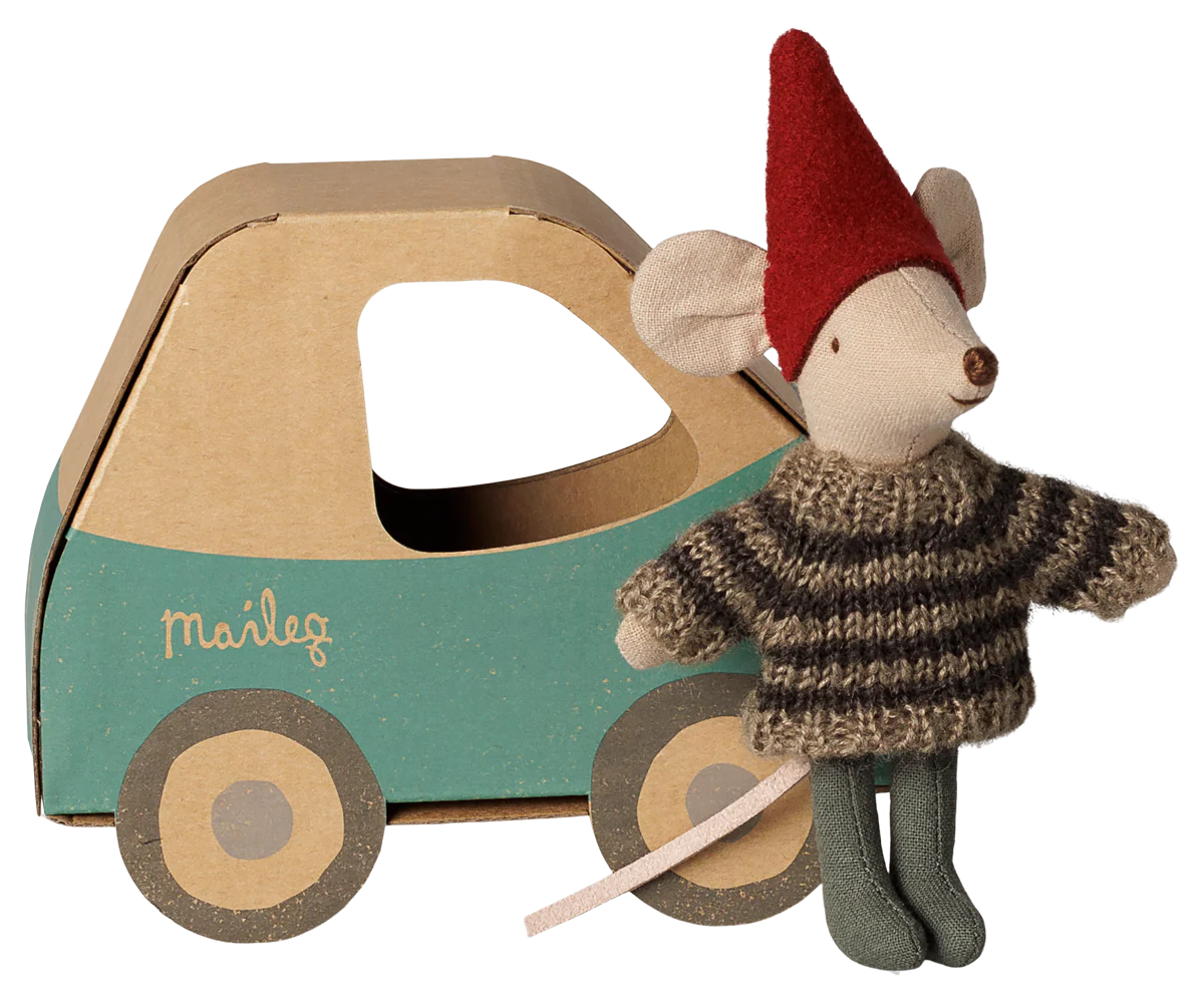 Maileg Christmas mouse, Little brother in car box