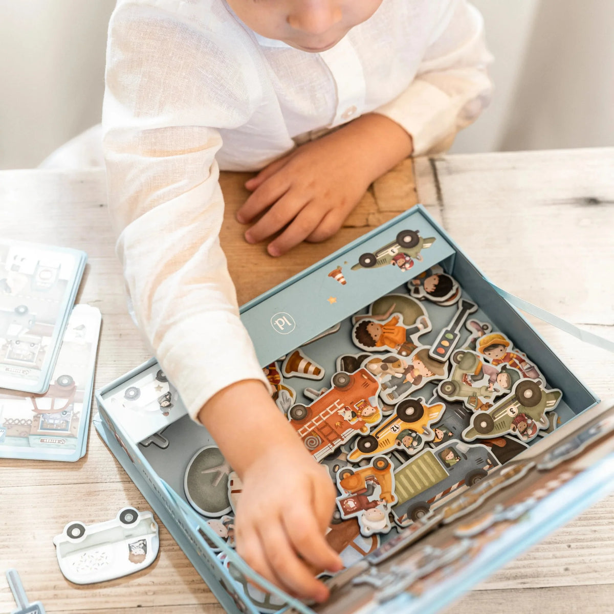 Little Dutch Magnetic Play Board Jim’s Vehicles FSC