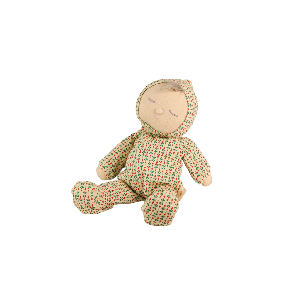 Olli Ella Holiday Hollow collection featuring Dozy Dinkum Twinkle Berryheart
