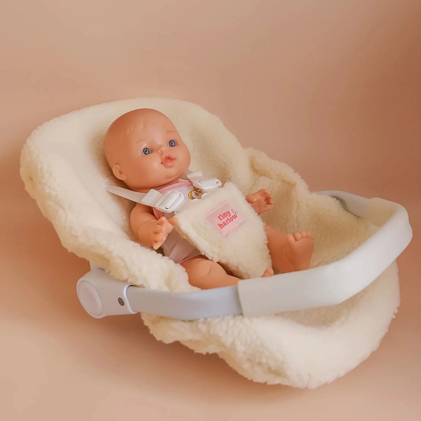 Tiny Harlow Car Seat - Sherpa