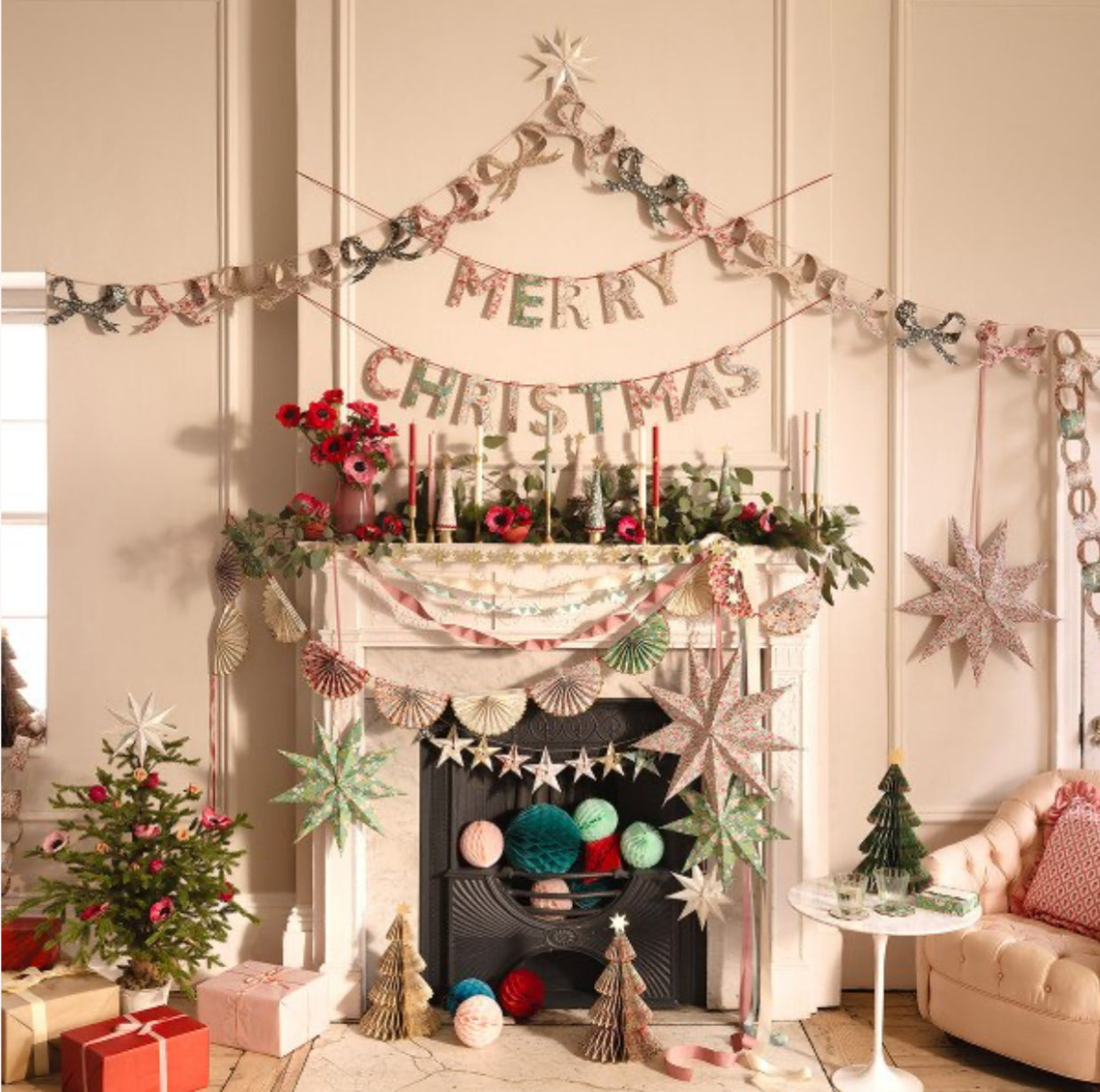 Meri Meri x Liberty Merry Christmas Garland Set