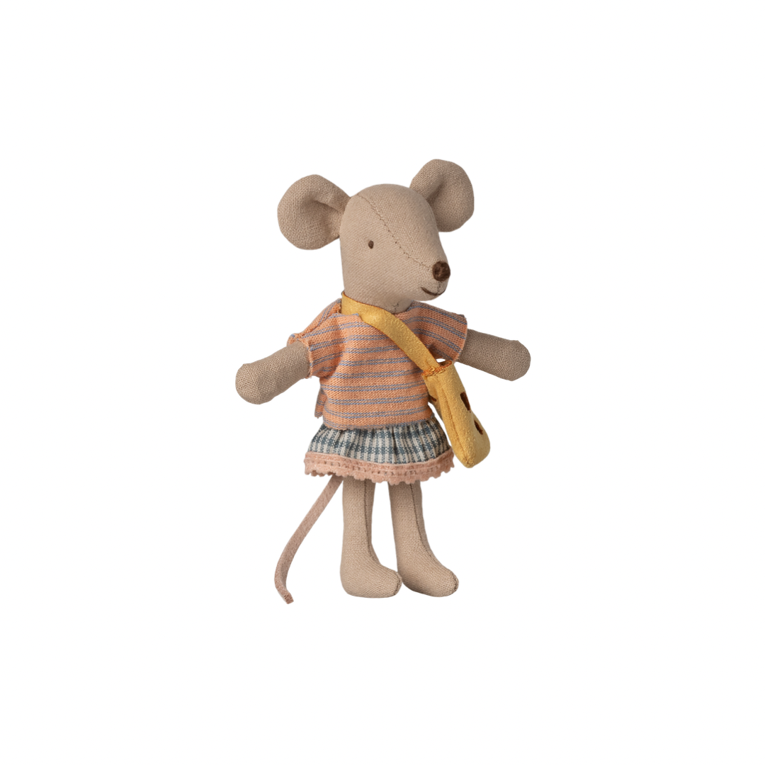 Maileg Little sister mouse with bag