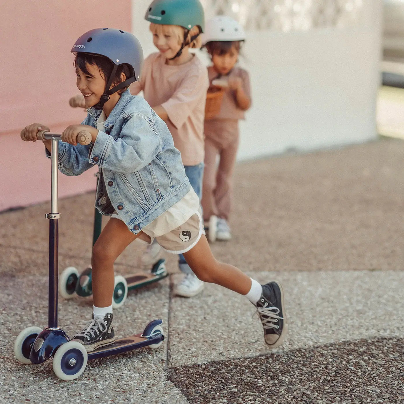 Banwood 3-Wheeled Scooter Navy