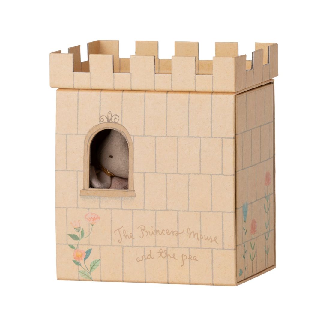 Maileg SS23 princess and the pea castle dollhouse
