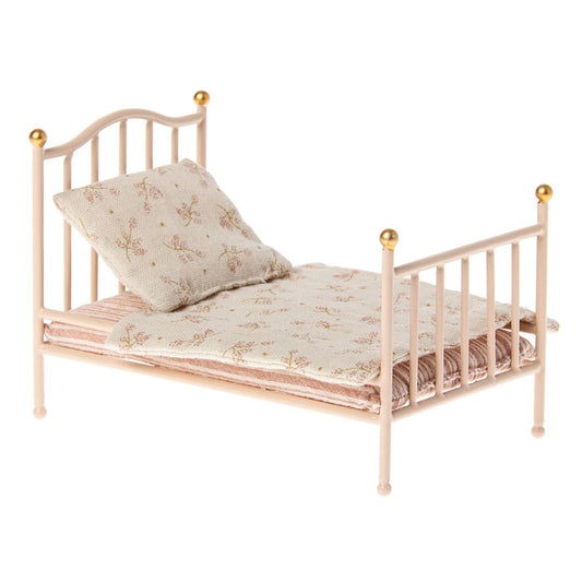 Maileg little vintage pink bed 