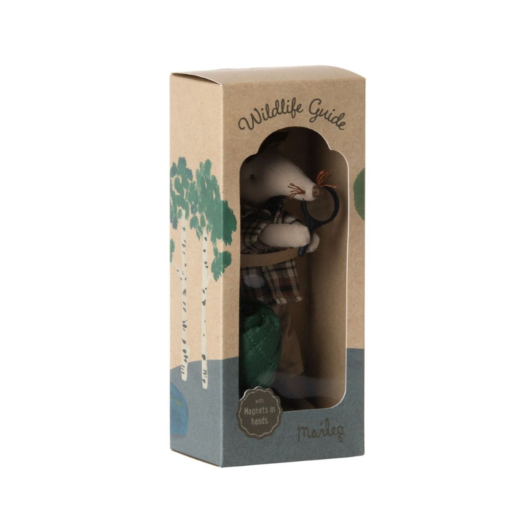 Maileg SS23 hiker guide mouse in a box